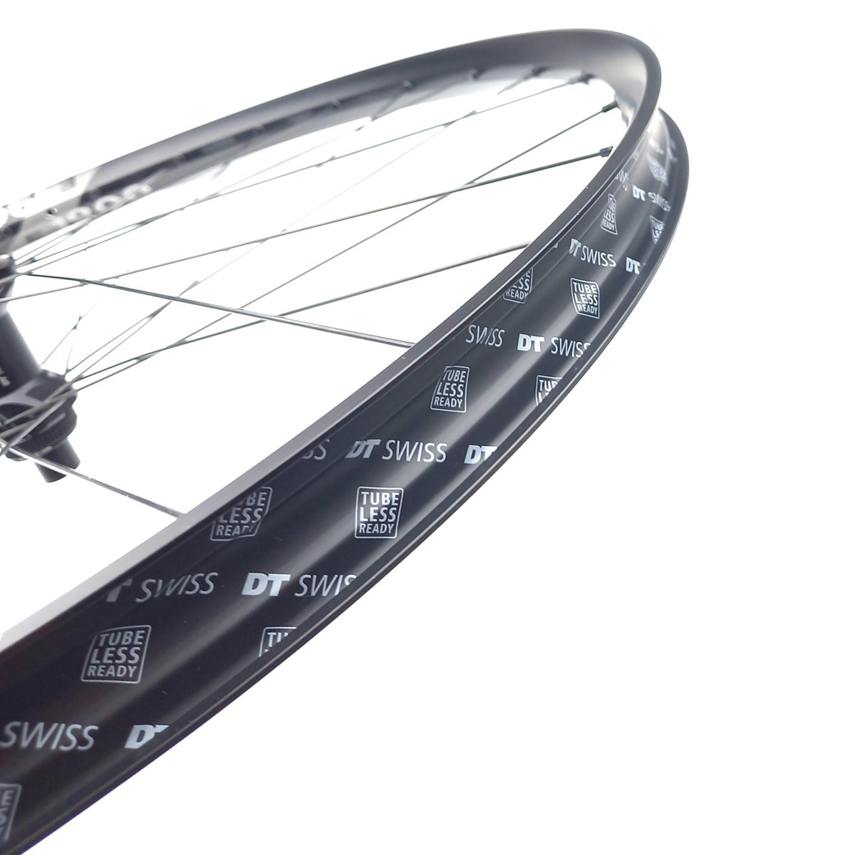 DT Swiss Laufradsatz E 1900 Spline 30 27,5 Zoll Centerlock Boost - RAAAD.de