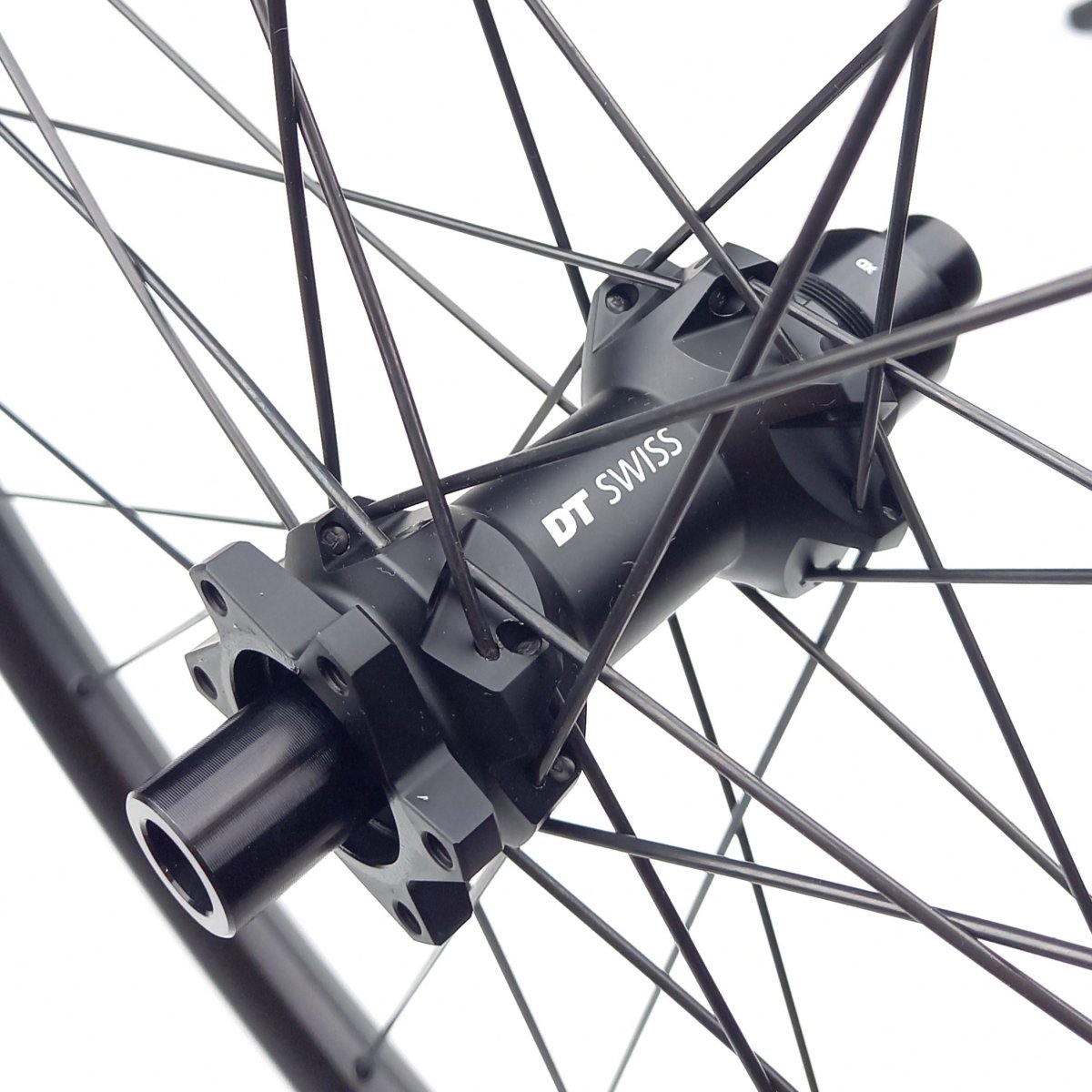 DT Swiss X 1900 Spline 25 Laufradsatz 29 Zoll Boost 6-Loch - RAAAD.de