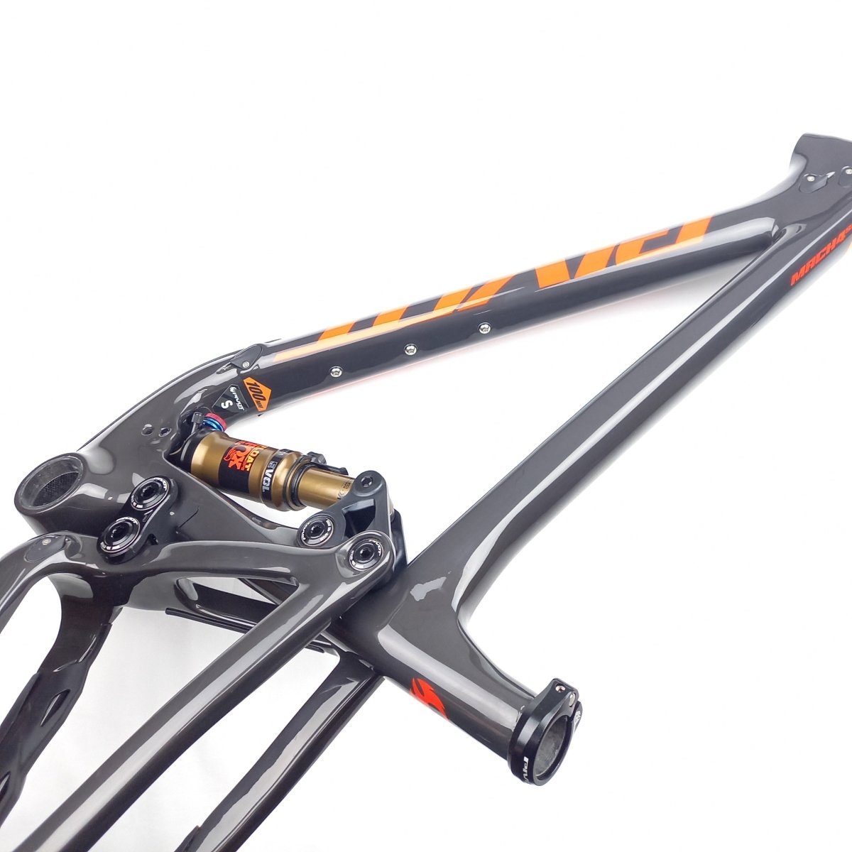PIVOT Mach 4 SL V2 Carbon Rahmen inkl. FOX DPS Factory Remote Dämpfer (Größe S) - RAAAD.de