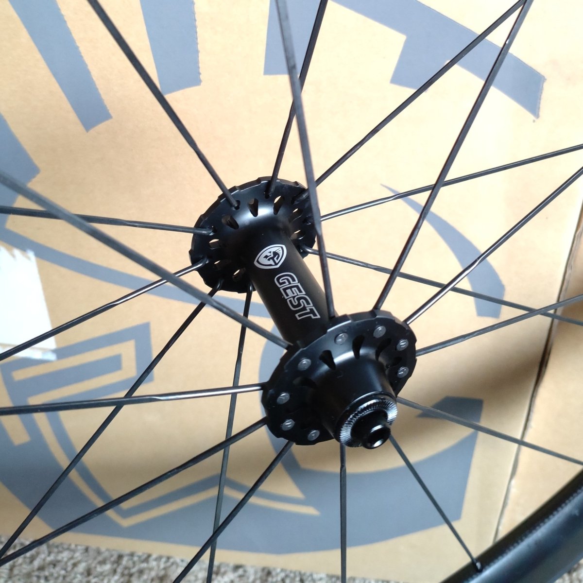GEST Balance T55/80 CARBON Rennrad Aero Laufradsatz Tubular - RAAAD.de